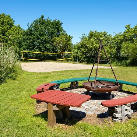 C 5 Premium Reethaus Delphin Mit Eigenem Whirlpool Und Aussensauna Prázdninový dům