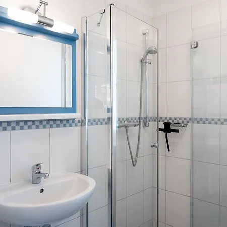 Prázdninový dům C 5 Premium Reethaus Delphin Mit Eigenem Whirlpool Und Aussensauna